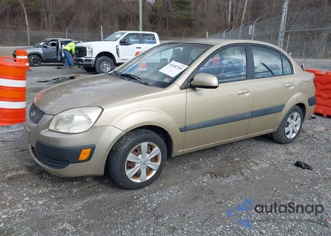 2006 Kia Rio Lx z USA, uszkodzony, nr VIN KNADE123266171027